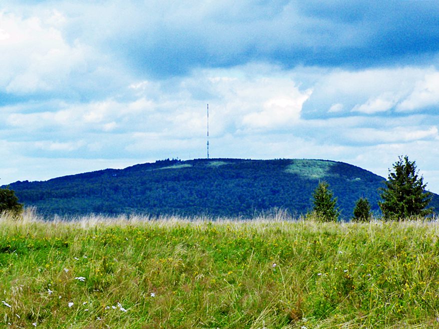 Kreuzberg Rhön vom Feuerberg aus